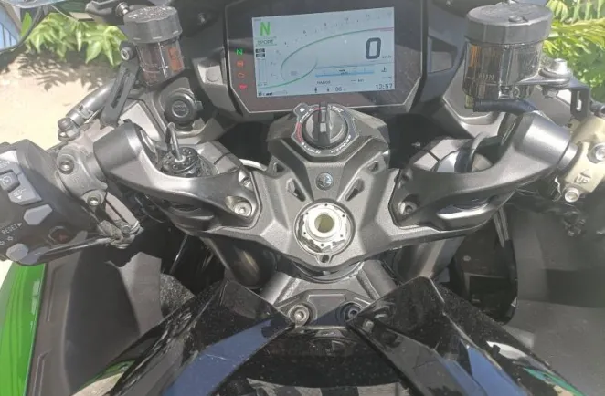 KAWASAKI 1000 SX SE 1ER MAIN GAR.12/02/2030