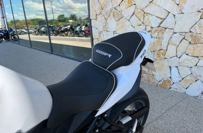 SUZUKI 750 ABS 2014 106CV + OPTIONS