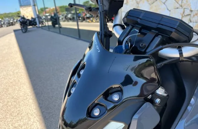 YAMAHA MT-07 700 35KW A2 AKRAPOVIC