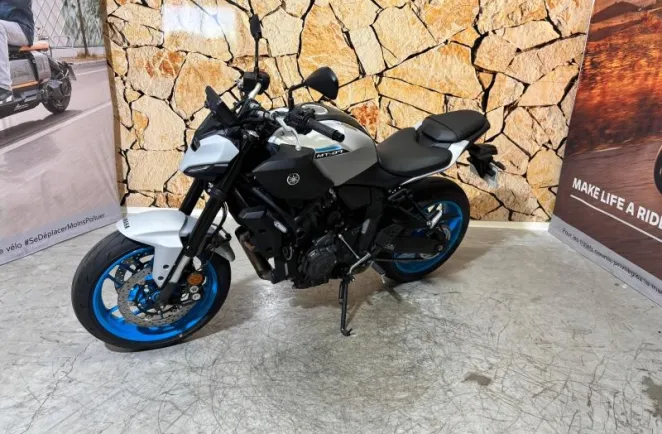 YAMAHA MT-07 700 35KW 2025