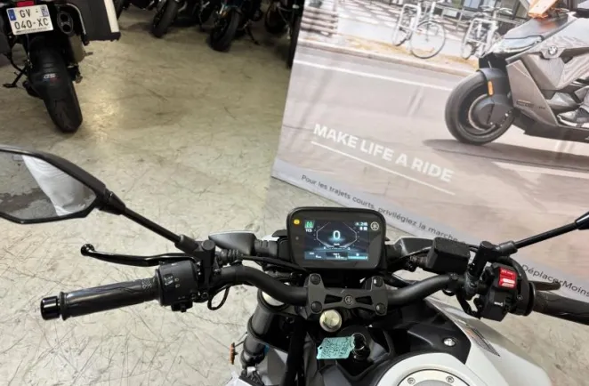 YAMAHA MT-125 125 ABS 2025