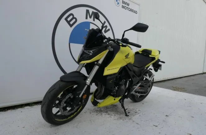 HONDA 750 Hornet A2 + Options