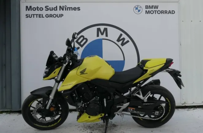 HONDA 750 Hornet A2 + Options