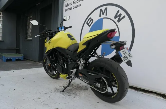 HONDA 750 Hornet A2 + Options