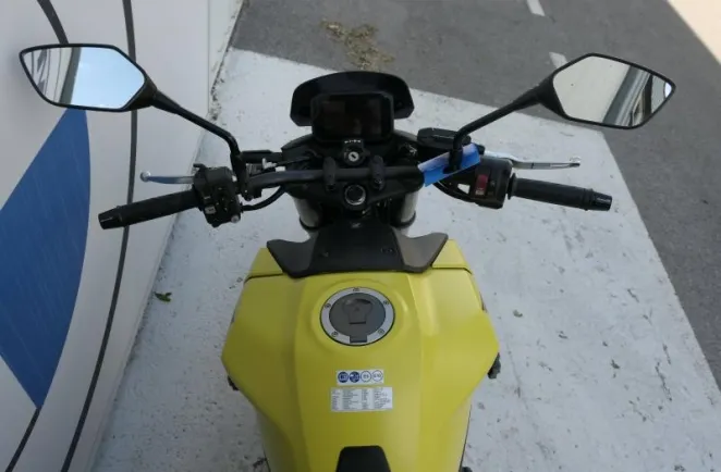 HONDA 750 Hornet A2 + Options