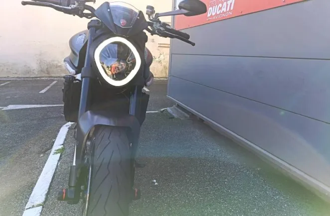 DUCATI Monster+ 937