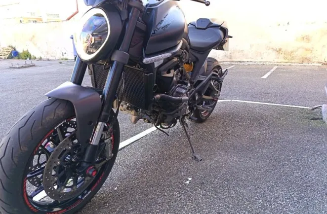 DUCATI Monster+ 937
