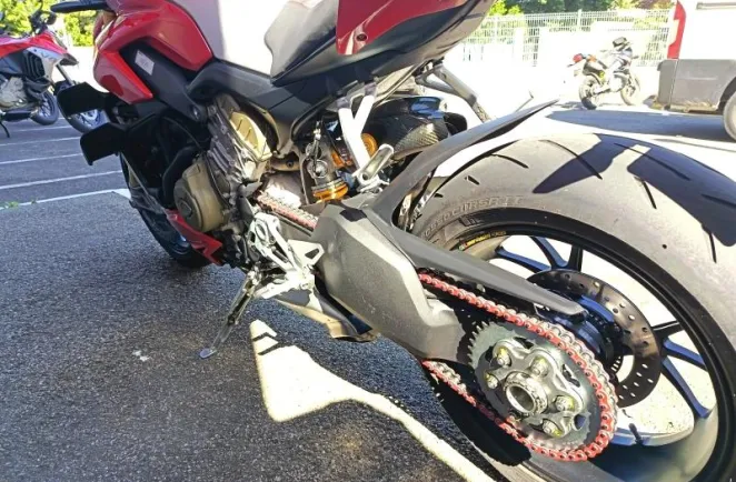 DUCATI 1103 Streetfighter V4 S