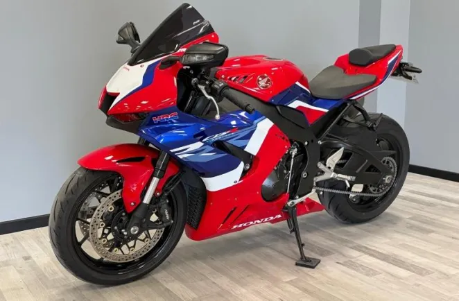 HONDA CBR 1000 RR-R Fireblade 2022