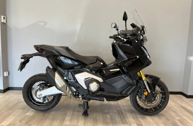 HONDA X-ADV 750