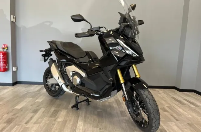 HONDA X-ADV 750
