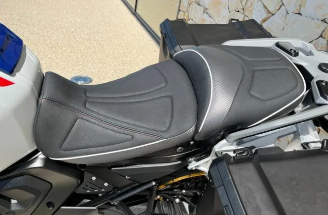 BMW 1300 GS Adventure + OPTIONS