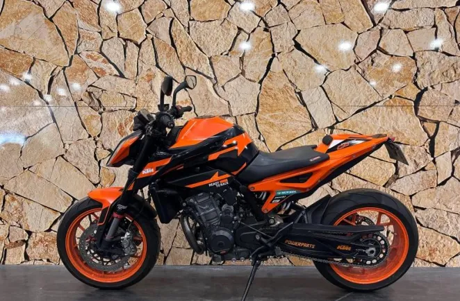 KTM Duke 890 GP