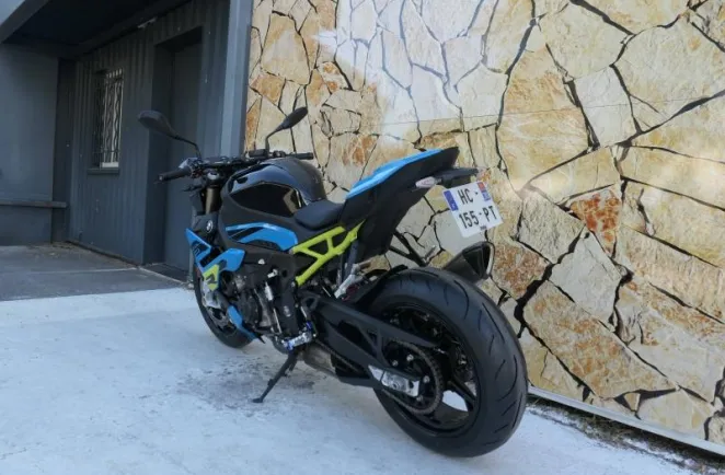 BMW 1000 R 2025 Style Sport Finition Pro