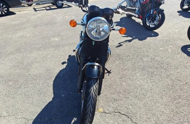 TRIUMPH Bonneville T120 1200 Chrome Edition