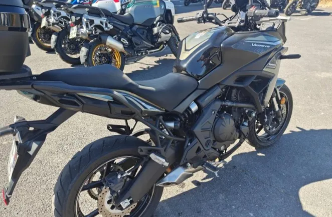 KAWASAKI Versys 650 Noir 2024