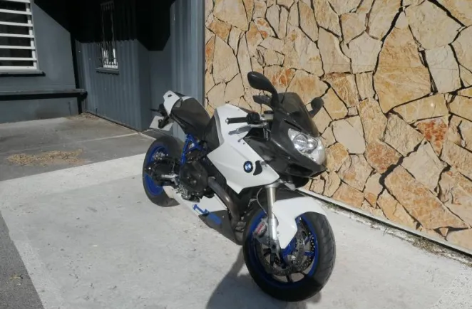 BMW SPORT