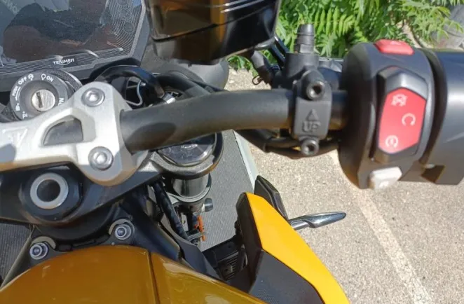 TRIUMPH 765 RS 2023 REVISEE A SAISIR