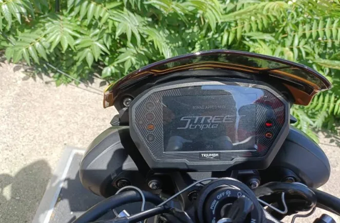 TRIUMPH 765 RS 2023 REVISEE A SAISIR