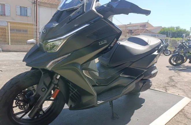 KYMCO 360 ABS TCS 3358 KMS REVISE A SAISIR PERMIS A ET A2