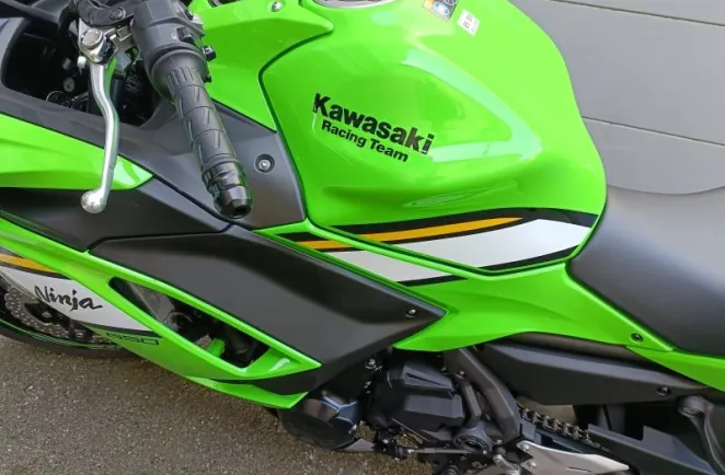 KAWASAKI 650 BRIDABLE A2 A SAISIR GARANTIE 08/04/2030
