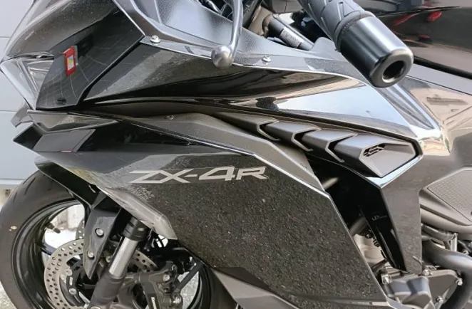 KAWASAKI -4R 400 Ninja 121 KMS GARANTIE 02/03/2030 A SAISIR