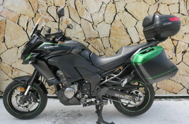 KAWASAKI 1000 2019