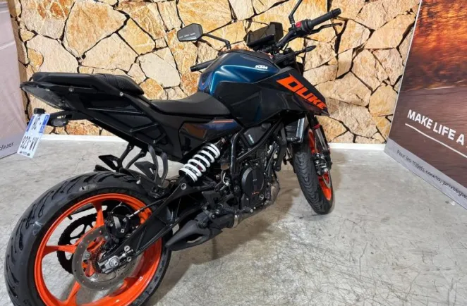 KTM Duke 125 2025