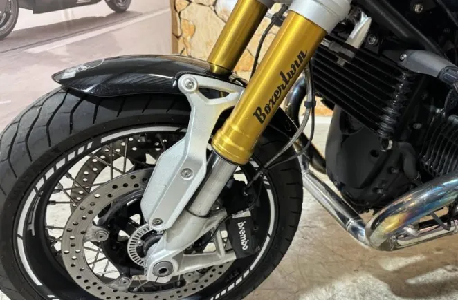 BMW R 1200 NineT