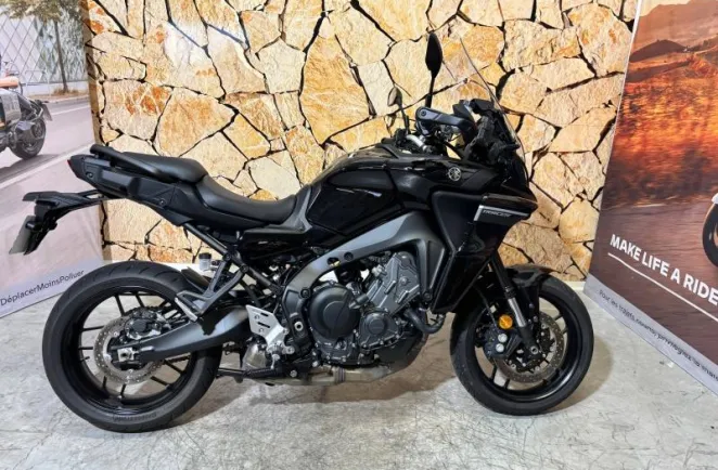 YAMAHA Tracer 9 900 2024