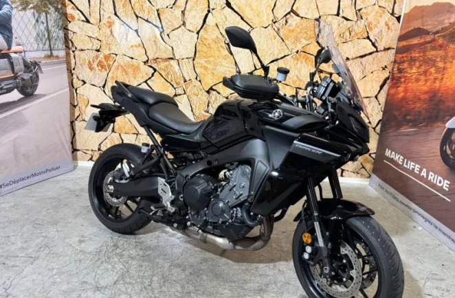 YAMAHA Tracer 9 900 2024