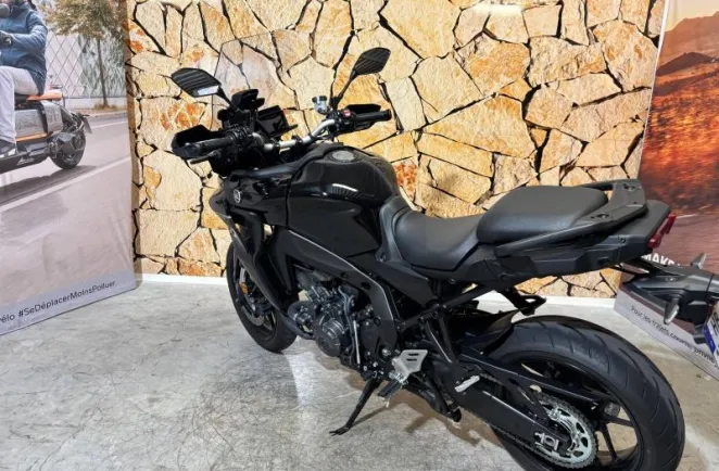YAMAHA Tracer 9 900 2024