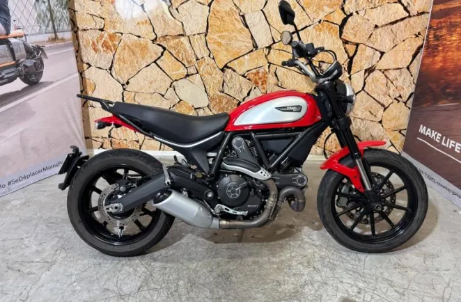 DUCATI Scrambler 800 Icon ABS