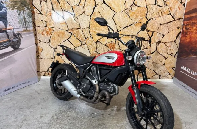 DUCATI Scrambler 800 Icon ABS