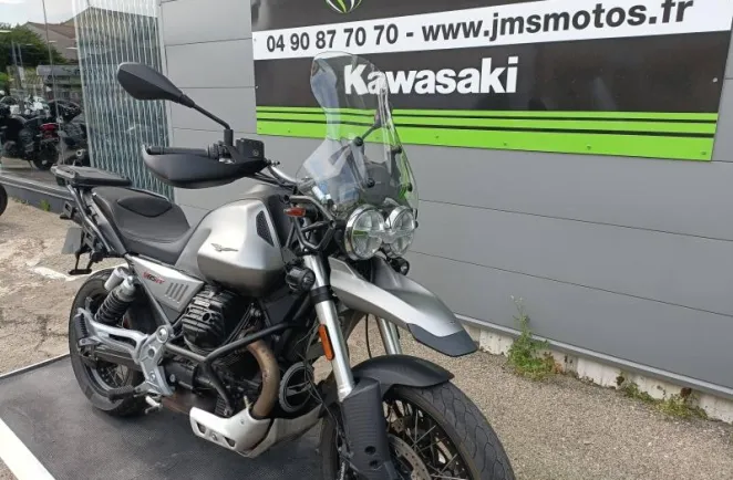 MOTO-GUZZI V85 TT 850 ABS + TC 1ER MAIN REVISEE V 85 TT