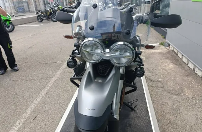 MOTO-GUZZI V85 TT 850 ABS + TC 1ER MAIN REVISEE V 85 TT