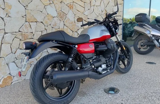 MOTO-GUZZI 850 Stone Corsa