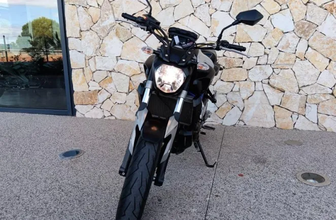 YAMAHA MT-07 700 35kw ABS 2015 A2