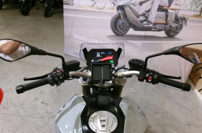BMW R 1250 R Evo