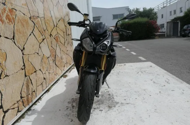 BMW 1000 R Pack Dynamic + Sport