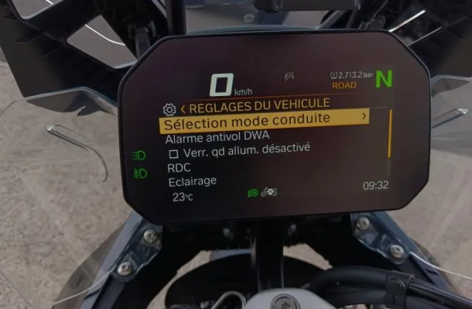 BMW 1300 GS Full Pack et boite Auto