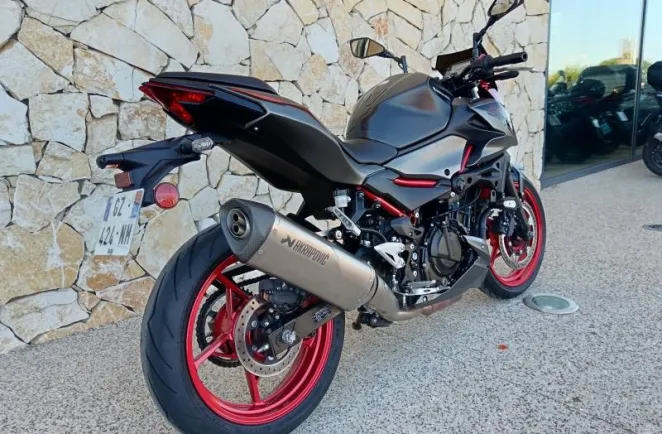 KAWASAKI 500 SE 2024 + pot Akrapovic