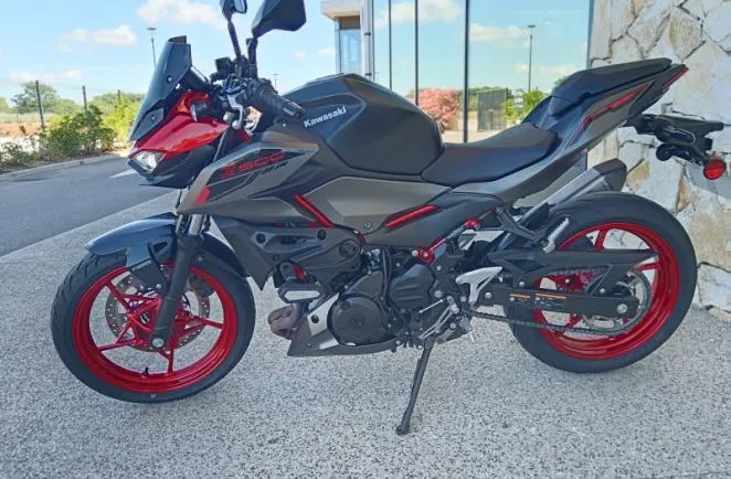 KAWASAKI 500 SE 2024 + pot Akrapovic