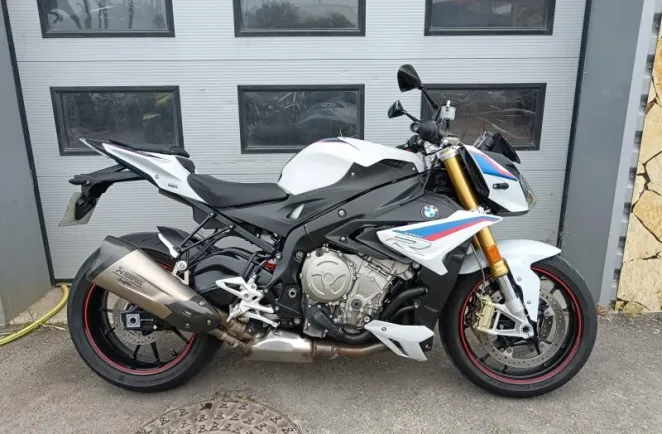 BMW 1000 R Style HP