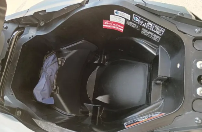 HONDA 2023 + TOP CASE