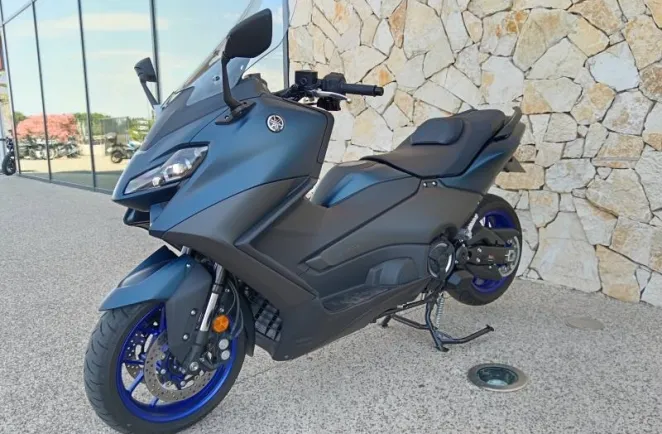 YAMAHA XP TMAX 562 (560)