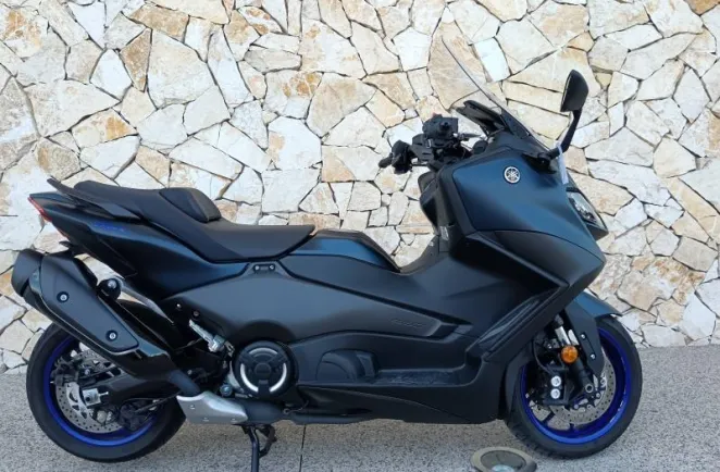 YAMAHA XP TMAX 562 (560)