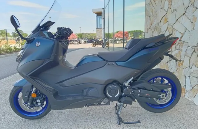 YAMAHA XP TMAX 562 (560)