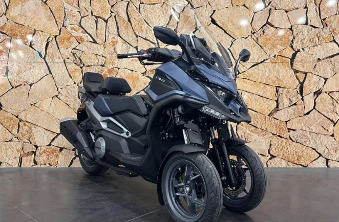 KYMCO 3 ROUES CV3
