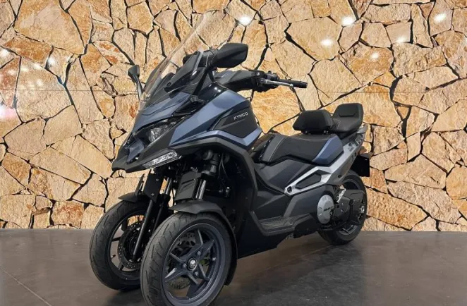 KYMCO 3 ROUES CV3